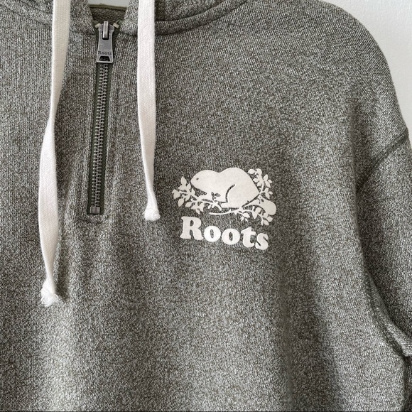 Roots 1/4 Zip Hooded Sweatshirt in Salt & Pepper Green - Picture 3 of 7